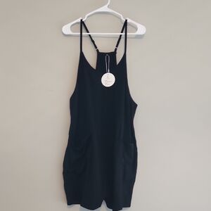 Black Sleeveless Pocket Romper - Women